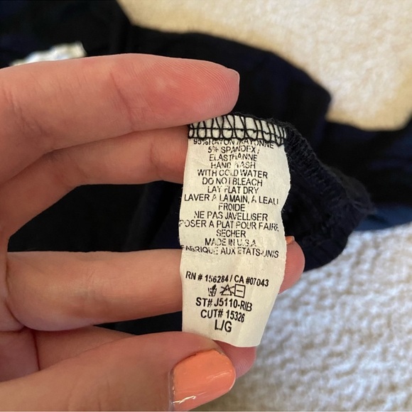 🌸 Caution to the Wind 🌸 black ribbed top - Picture 4 of 8